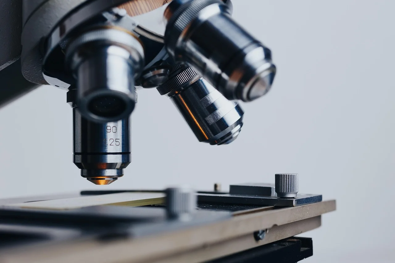 Przenośny ultrasonograf — jak kieszonkowe USG zmienia diagnostykę?