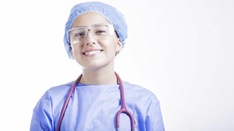 USG piersi a mammografia — kiedy które badanie?